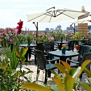 Bellevue 3*, Génova Italia